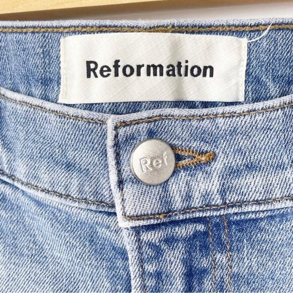 REFORMATION high Rise distressed ripped Straight Leg Jeans Light wash 28 - Picture 3 of 9